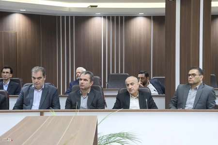 توسعه اقتصادی با کاهش مراحل اداری و تسریع صدور مجوزها