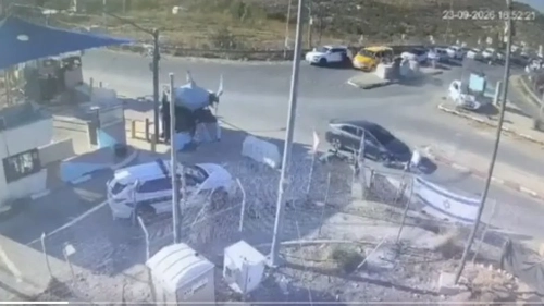 سفیر اسرائیل در آمریکا از زخمی شدن پسرش در حمله با خودرو در کرانه باختری خبر داد