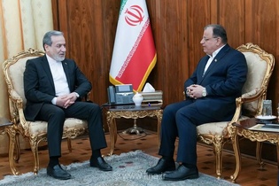 دیدار استاندار گلستان با وزیر امور خارجه در تهران