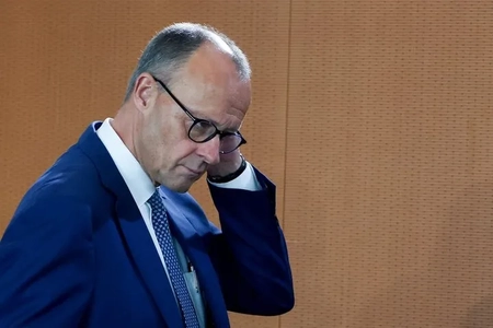 صدراعظم آلمان: قصد استعفا ندارم و به اصلاحات ادامه می‌دهم