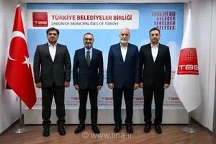 تأکید شهردار شیراز و دبیرکل اتحادیه شهرداری‌های ترکیه بر توسعه همکاری‌های عملی در حوزه دیپلماسی شهری