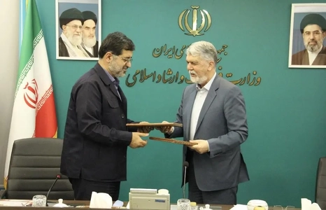 تفاهم‌نامه ارتقای زیرساخت‌های فرهنگی و هنری قم با حضور وزیر فرهنگ