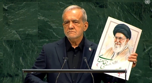 سخنرانی رئیس‌جمهور در مجمع عمومی سازمان ملل: ایران برای صلح و دفاع آماده است