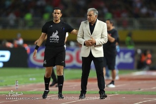 بازیکن ملی‌پوش استقلال در فصل جدید می‌ماند