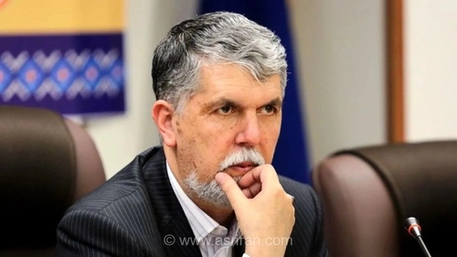 وزیر ارشاد: پشت میدان را با اختلاف خالی نکنیم