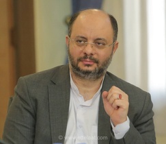 زیارت عاشورا و دلدادگان شهید؛ نگاهی به حضور زائران در آرامگاه قائد