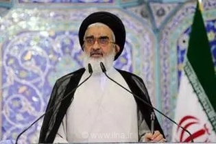 تشییع رهبر شهید پیام‌آور وحدت ملت ایران و جهان اسلام در برابر دشمنان است