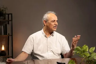 زیدآبادی: شکاف بین آرمان‌ها و عمل در حکمرانی