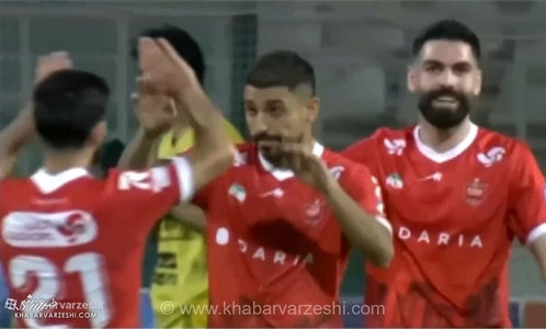 ویدیو| گل اول پرسپولیس به چادرملو/ فرصت‌طلبی کاظمیان روی اشتباه مرگبار!