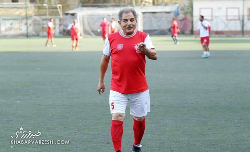 خداحافظی کاپیتان پرسپولیس از تیم ملی و پیروزی ایران در سال ۶۹