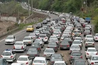 قفل ترافیکی در محورهای شمالی کشور؛ آخرین وضعیت تردد در جاده‌های چالوس، هراز و آزادراه تهران-شمال