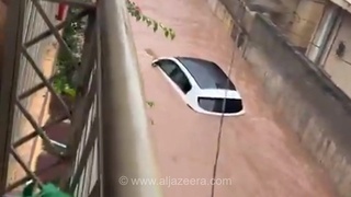 باران‌های موسمی شدید، خیابان‌ها و زیرگذر‌های اسلام‌آباد را به زیر آب برد