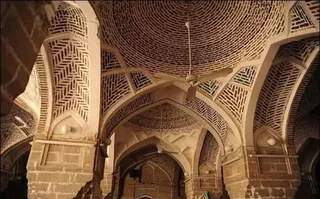 اقدامات مرمتی برای مقابله با نشست در مسجد جامع اصفهان