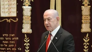 نتانیاهو با تصویر انفجار هسته‌ای هشدار داد: هولوکاست دوم