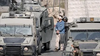 بازداشت ۱۵ فلسطینی در پی یورش‌ها به کرانه باختری