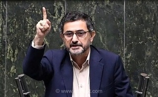 انتقاد تند نماینده مجلس از صداوسیما: چرا رسانه ملی را به تریبون تبلیغاتی ترامپ تبدیل کرده‌اید؟