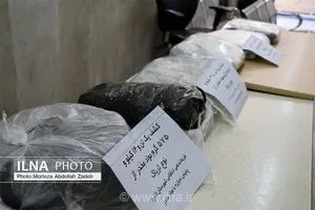 خرده فروش مواد مخدر در رشتقون دستگیر شد