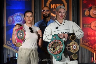 پخش زنده بوکس Chantelle Cameron در برابر Mikaela Mayer: تماشای آنلاین رایگان نبرد قهرمانی