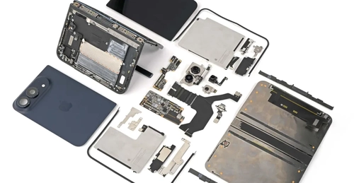 تحلیل iFixit از iPhone Duo: توضیحی برای پارگی‌های صفحه و اتصالات