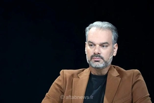 رشیدی‌کوچی: تندروها با احمدی‌نژاد به قدرت رسیدند؛ از هاشمی رفسنجانی تا لاریجانی و قالیباف را به حاشیه راندند