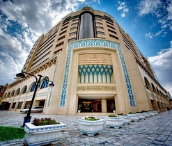 راهنمای جامع اقامت در هتل مدینه الرضا مشهد؛ تجربه سفری لوکس و معنوی در جوار حرم مطهر