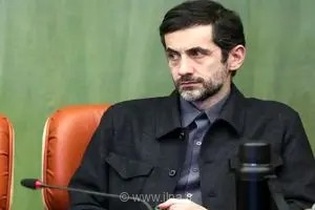 کنایه فرزند پزشکیان به یک اعلام جرم و یک عدم اعلام جرم/برخورد دوگانه به دور از ادعای عدالت است