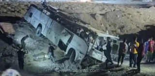 واژگونی اتوبوس کارگران معدن همکار در کرمان؛ ۱۵ مصدوم