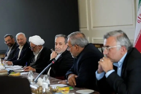 دیدار وزیر خارجه با مجمع نمایندگان تهران در مجلس