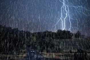 پیش‌بینی رگبار و رعدوبرق در نوار شمالی کشور؛ هشدار سازمان هواشناسی نسبت به وزش باد و گردوخاک