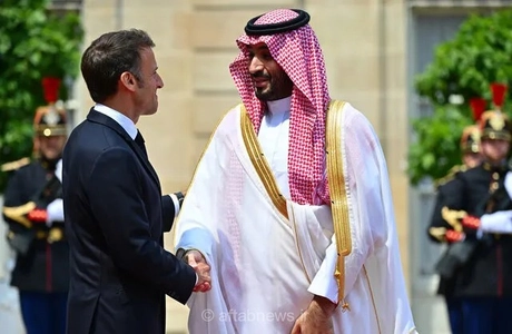 دیدار مکرون و بن سلمان در پاریس و تاکید بر راهکارهای دیپلماتیک