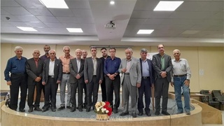 دیدار معاون صندوق بازنشستگی کشوری با روسای کانون‌های بازنشستگی اصفهان