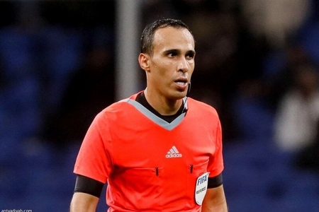 داور عربستانی قضاوت استقلال و شباب الاهلی را بر عهده دارد