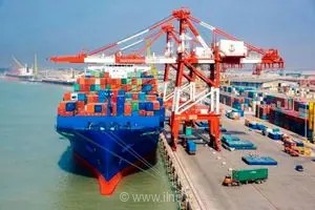 تناقض در پتروشیمی ماهشهر؛ رشد آماری صادرات در سایه تداوم بحران معیشتی و اخراج کارگران پایانه‌ها