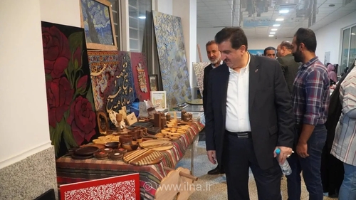 بانک رفاه کارگران از صنایع دستی فارس حمایت می‌کند