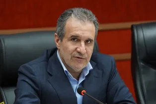 رشد ۵۰ درصدی سود نیروگاه‌ها در مقابل کاهش سود تولیدکنندگان