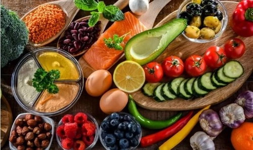 چربی‌های مفید و مضر: آیا خوردن چربی باعث افزایش وزن می‌شود؟