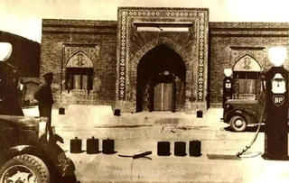 تصویری از کارگران شرکت نفت در خوزستان در اواخر دوره قاجار