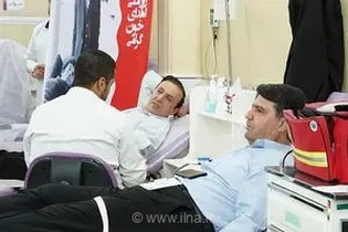 استاندار قزوین با اهدای خون در روز ملی انتقال خون، مردم را به مشارکت در این کار خیر فراخواند