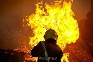 آتش‌سوزی انبار ضایعات منشاء دود شهر زنجان / وقوع انفجار تکذیب می‌شود