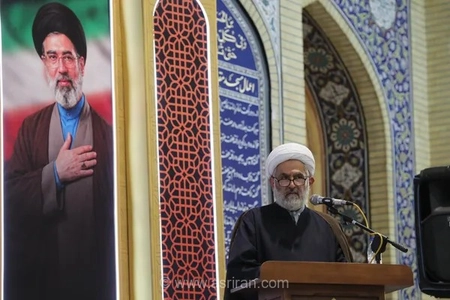 رئیس سازمان بسیج از اعزام روزانه ۲۰۰ جنگنده دشمن برای بمباران ایران خبر داد