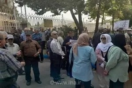چهارمین روز اعتراض بازنشستگان فولاد/ به بیمه تکمیلی نیاز جدی داریم
