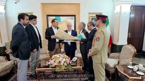 فرمانده ارتش و وزیر کشور پاکستان پس از دیدارهایی درباره امنیت منطقه تهران را ترک کردند