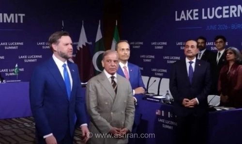 وقتی برای عکس گرفتن با ایرانِ پیروز صف می‌کشند