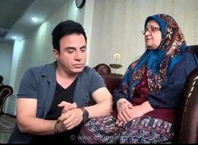 هنرمندان در مراسم خاکسپاری مادر عمو پورنگ (عکس)