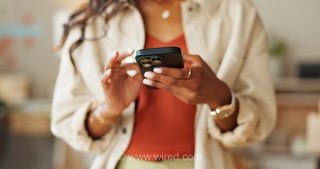 اپلیکیشن اینستاپپر؛ پیشگام حوزه مطالعه آفلاین با به‌روزرسانی‌های گسترده و طراحی جدید بازگشت
