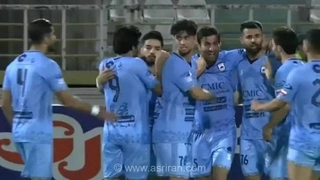 گل اول چادرملو به پرسپولیس توسط صادقیان
