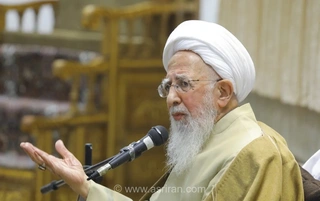 آیت‌الله جوادی آملی: با هر کسی که وحدت اسلامی را هدف قرار دهد، حتی با لباس روحانیت مبارزه کنید