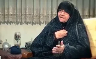 درگذشت «ننه عصمت»؛ بانوی دستکش‌باف جنگ و مدافعان حرم