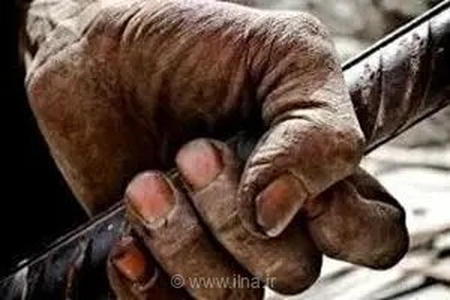 ضرب و شتم کارگر سالمند در اداره کار ارومیه زنگ خطر برای امنیت مراجعان است