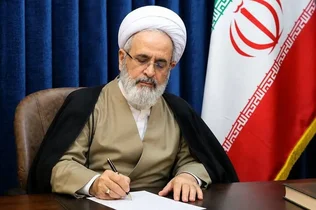 تسلیت مدیرحوزه علمیه قم در پی درگذشت پدر شهید موسوی